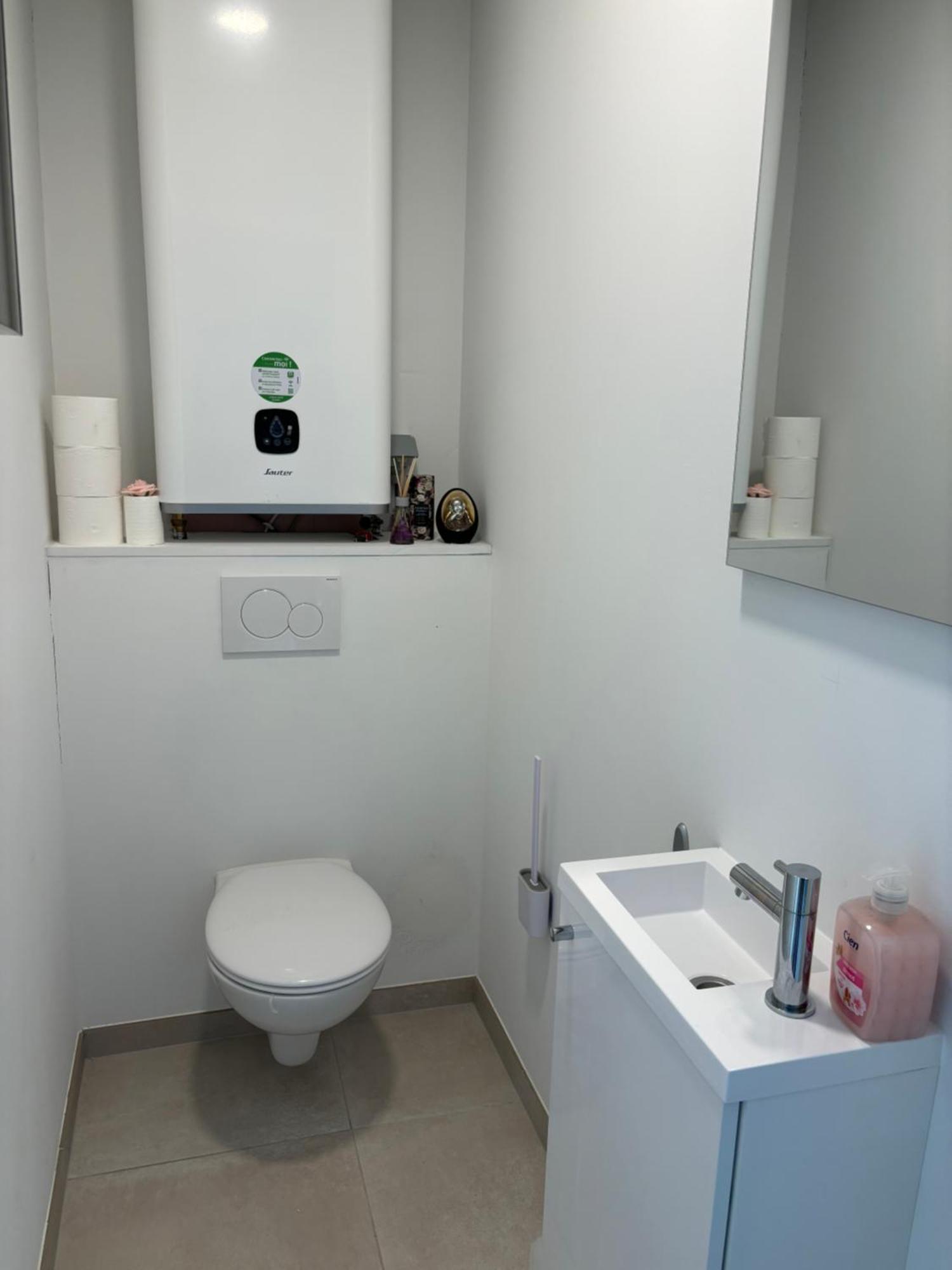2 Bedrooms Luxury Apartment - Guillemins Liege Luaran gambar
